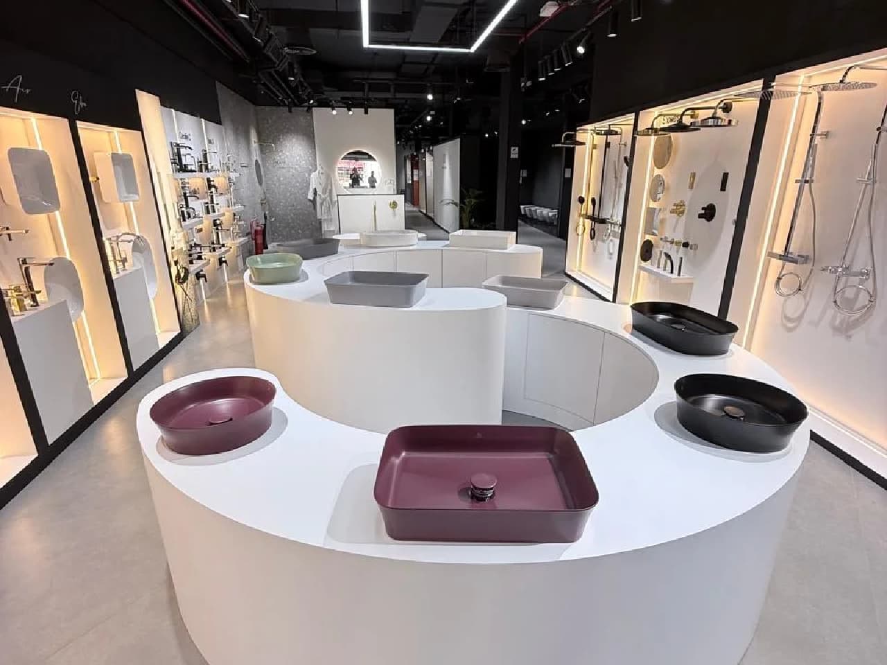 Ideal Standard Vignette Display